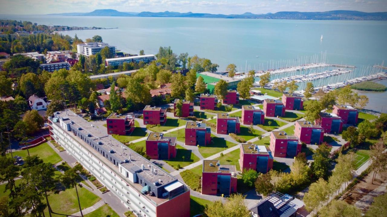 Bl Lakeside Apartman بالاتوليلّي المظهر الخارجي الصورة